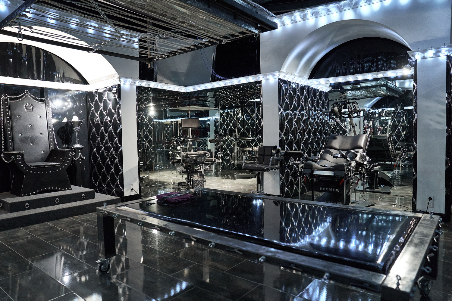 Studio Black Fun